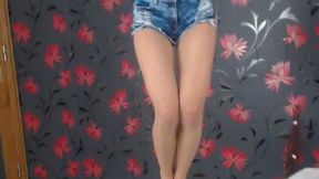 Skinny Latina Sexy Dance