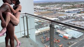 Trans BBC (Grote Zwarte Lul) 