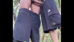 MAGRELO XXL: o macho roludo me arrombou no mato