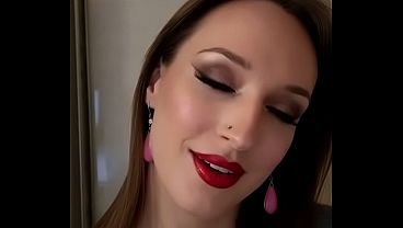 Lola Fantasy - cute smile