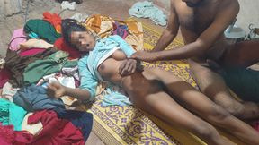 Desi Village Girl Fucked by City Boy Takes Advantage of Summer Weather in Room