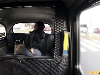 Latina teen with bubble butts pays with sex for the cab