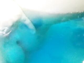 Trans Ftm Bonus Aperture Male Squirts In The Baths