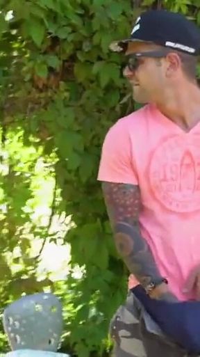 Jerking off in a Park with Voyeurs