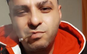 Dirtyjunkbro Uses an Artificial Pussy and Cumrein.