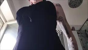 Naked milf gets her juicy hole licked in a public toilet