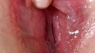 Extreme Close Up Wet Pussy and Clit Orgasm