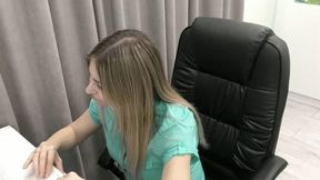 All farts must be made in contact with the chair WMV FULL HD 1080p