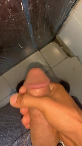 I Had to Jerk Cause I Feel Horny at Work