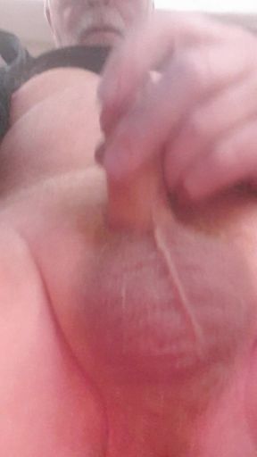 My Tiny Dick Gliding Pee