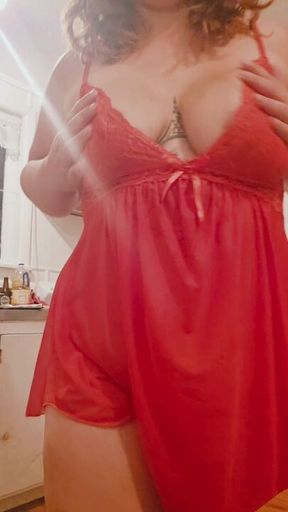 Light solo breastplay