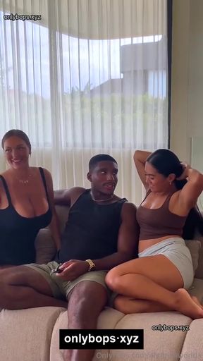 Amateur teen shares her TikTok & OnlyFans content