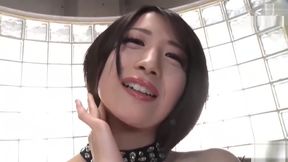 steamy geisha delivers sloppy BJ, puckering up between laps