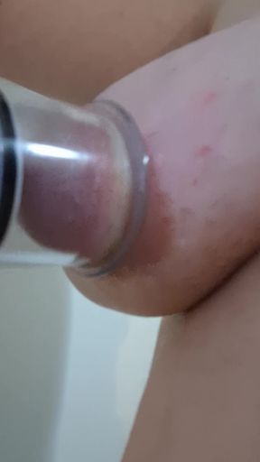 Amateur with big natural tits gets milked in a r/hucow video