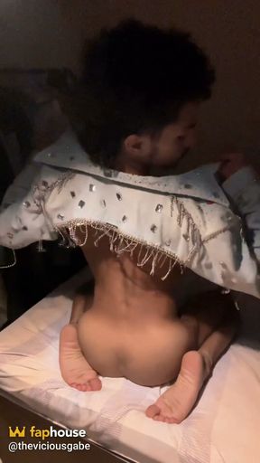 Showing off the Body with Clothes I Made