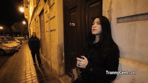 ”Pantyhose shemale call hottie fucks deep”