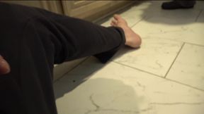 sex with stepmom on the kitchen floor