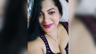 Hot Wife Gives Blow Job And Shares A Spit-Swallow With Her Hubby