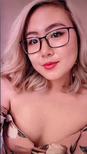 Glasses blonde gets a sticky reward from her Chinese admirer