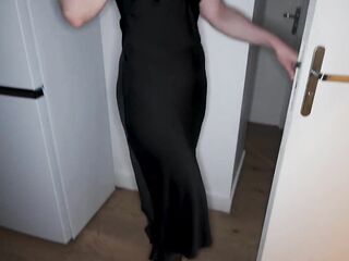 A French Real Estate Agent Is Using The Studio Apartment For Sale To Get Her Large Wet Booty Banged All Night Lengthy !!!