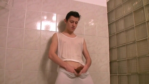 Intimate Soak: Lus Blava's Finest Captured
