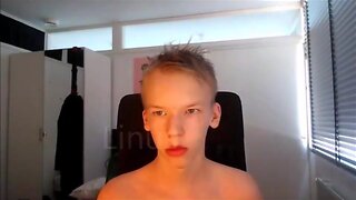 A Twink`s Webcam Handjob: So Hot You`ll Want More!
