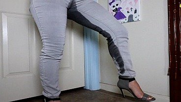 Meeting desperate Sushii outside bathroom jeans piss