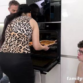 Family Dinner Turns Into Creampie Orgy Part 1 - Familyscrew