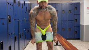 From Under, Ball Busting, Ring on and a Lot of Cum Jona Ortiz