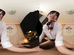 Amateur asian enjoys hardcore fuck in france