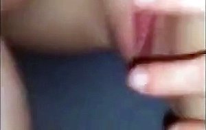 Anal-Schlampe in Arsch und Votze gefickt