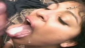 Slutty amateur Bollywood whore with plumpy lips sucks dick