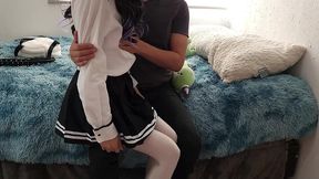 pequenita estudiante recibe castigo ejemplar por parte de su papi