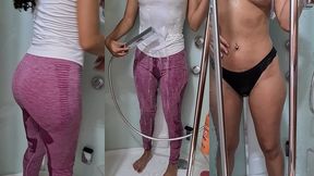pissing for a fan - he requested a custom video - i love to pee clothed!