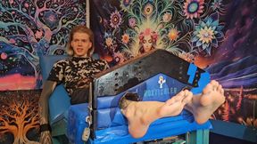Rox Tickle Chair Series : Rylen