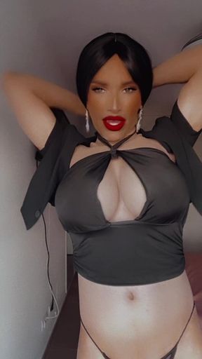 Sweet Look, Dangerous Intentions