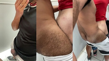 Sexo Bareback com funcionário da recepção e cliente no Banheiro do Vestiário Masculino do Society Futebol Clube.