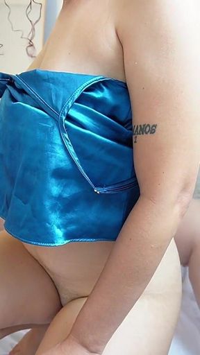 Sexo En La Sala Con Una Chica De Secundaria En Una Sala De Masajes Solo Para Mujeres