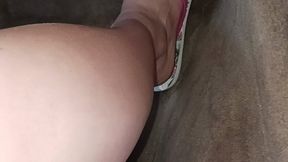 Flip flop pedal pushing in the Benz