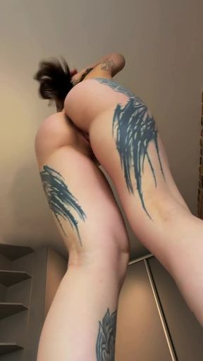 Curvy femboy shows off her body in a solo video