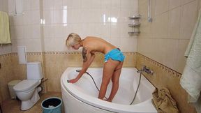 tea mint fucked bysteel max in bathroom