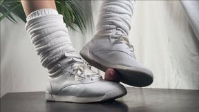 A Shoejob Date with a Cheerleader in Reebok Freestyle Sneakers and Slouch socks - CBT, Shoejob, Sneakerfetish and POV Views - Huge cumshot - slavecam only - 4k