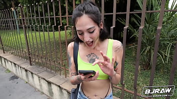 BJRAW Brisen models for a facial