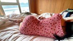 Chilean amateur couple. in front of the sea when waking up in the south of Chile