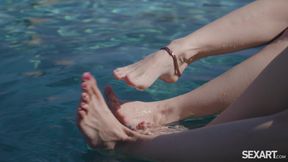 Poolside Romance - Alexia Anders & Angelina Moon