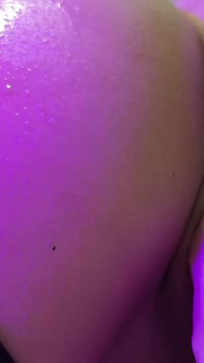 It Was so Tight That It Was Hard to Push It in... Watch as They Stretch My Pussy and Fuck Me Hard