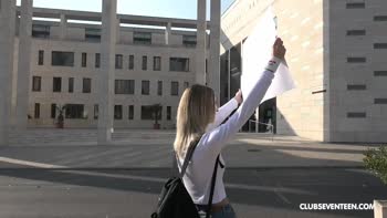 Eco Sexy Protest: Fingering for the Planet