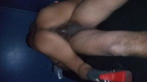 fiz o corno assistir e filmar eu me pegar com o negao pauzudo na casa de swing. parte 2