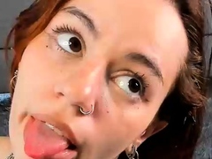 amateur sweetdesire12 flashing ass on live webcam
