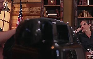 One step ahead scene 4, Giselle Palmer, Seth Gamble
